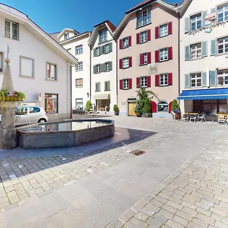 Solution-grischun - Zentral - Etagenbett - Smart Tv - Kaffe&tee * Chur