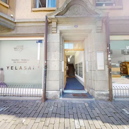 Apartment Solution-grischun - Zentral - Etagenbett - Smart Tv - Kaffe&tee *