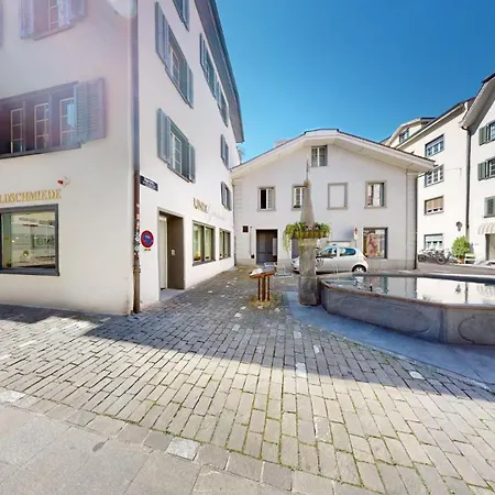 Solution-grischun - Zentral - Etagenbett - Smart Tv - Kaffe&tee *