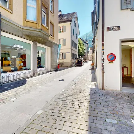 Apartment Solution-grischun - Zentral - Etagenbett - Smart Tv - Kaffe&tee